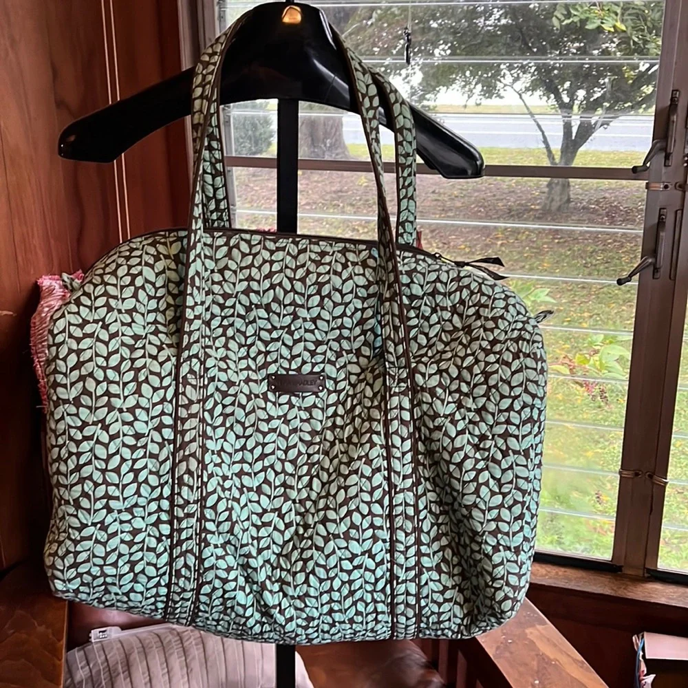 duffel bag vera bradley retired pattern travel bags outlet sale Women's Premium Cotton Original Bag, Colorful Bouquet, One Size : Clothing, Shoes & Jewelry Outlet Exclusive Exterior features two slip pockets Zip closure Capacity 92 L Vera Bradley | Bags |